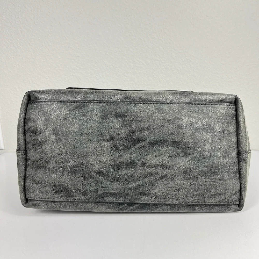 Joy Susan Classic‎ Hobo Vegan Leather Handbag Metallic Platinum Slouchy Grunge
